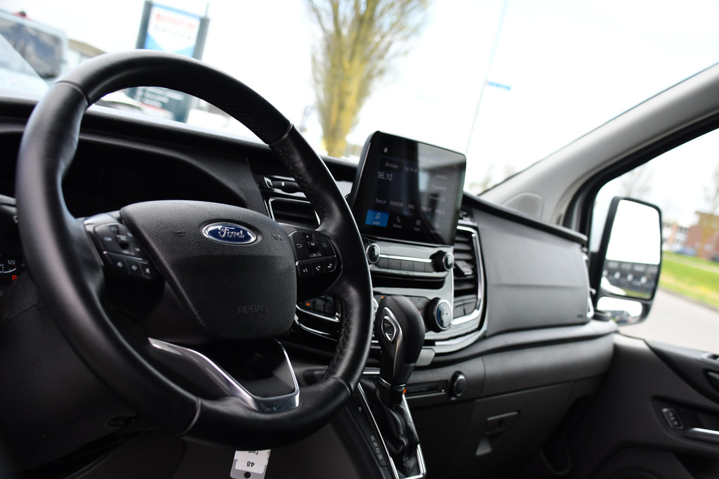Ford Transit Custom 290 2.0 TDCI L1H1 Sport Camera, Cruise, LED, Leder, Stoelverwarming, 170pk, Automaat, Trekhaak, Voorruit verwarming, Uniek! 13
