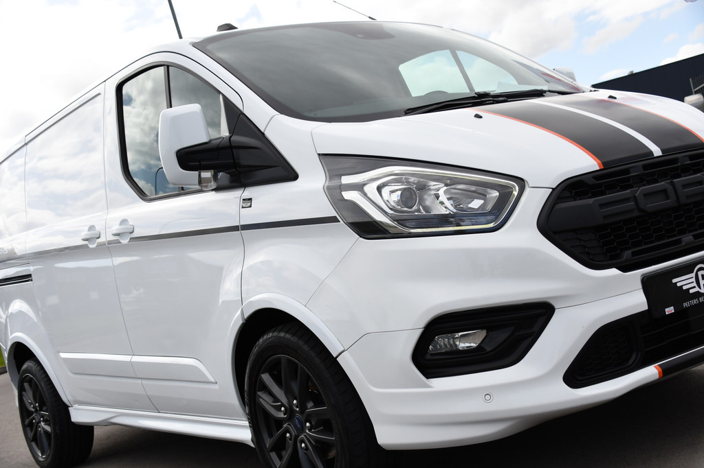 Ford Transit Custom 290 2.0 TDCI L1H1 Sport Camera, Cruise, LED, Leder, Stoelverwarming, 170pk, Automaat, Trekhaak, Voorruit verwarming, Uniek! 18