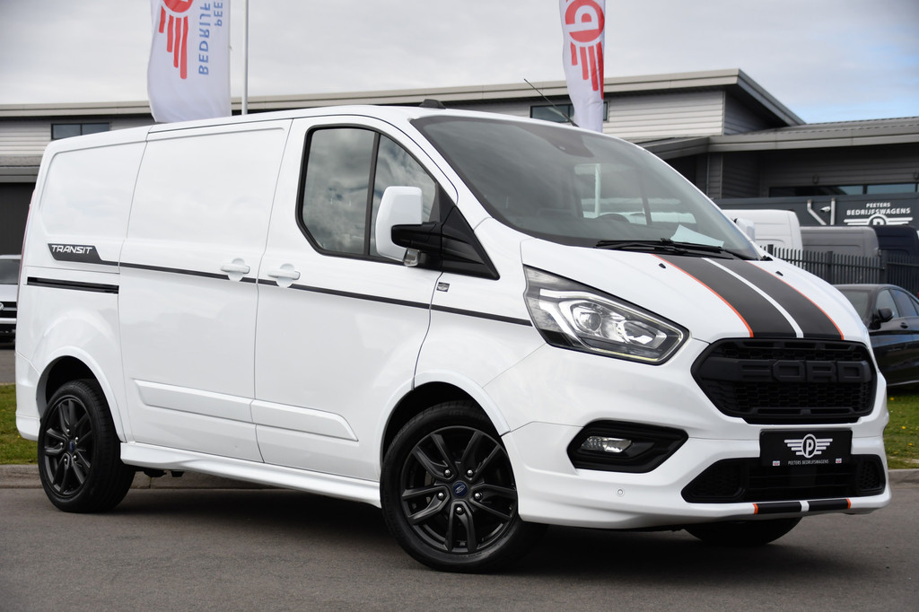 Ford Transit Custom 290 2.0 TDCI L1H1 Sport Camera, Cruise, LED, Leder, Stoelverwarming, 170pk, Automaat, Trekhaak, Voorruit verwarming, Uniek! 5