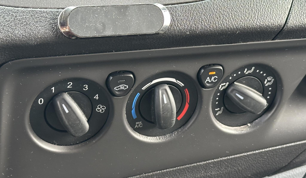 Ford Transit Custom 290 2.2 TDCI L2H1 Economy Edition 8