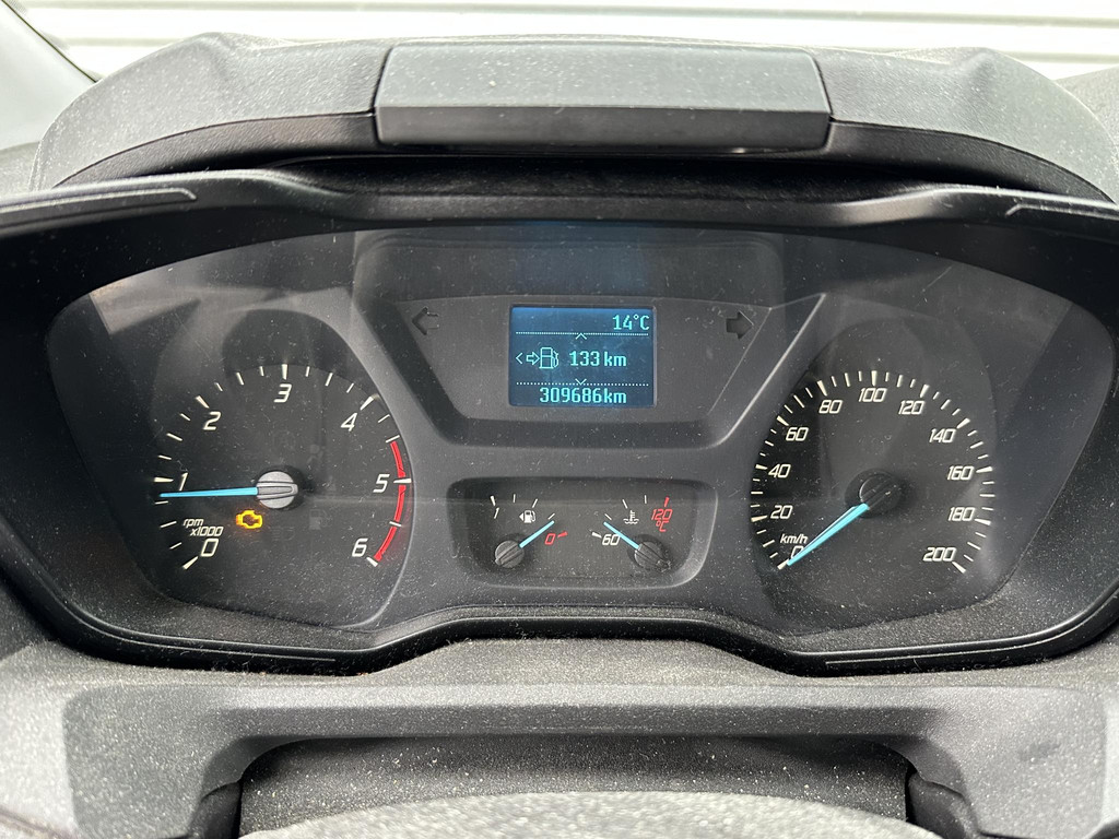 Ford Transit Custom 290 2.2 TDCI L2H1 Trend Motor niet 100% Ford Transit Custom 290 2.2 TDCI L2H1 Trend 12