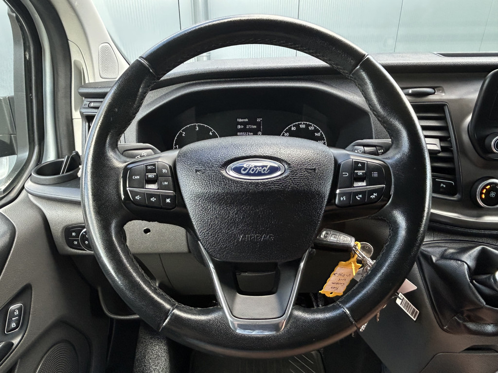Ford Transit Custom 300 2.0 TDCI 105 PK / L1H1 / 1e EIG. / 80.552 KM !! / AIRCO / CRUISE / STOELVERWARMING / 2X SCHUIFDEUR / CAMERA / BLUETOOTH 10