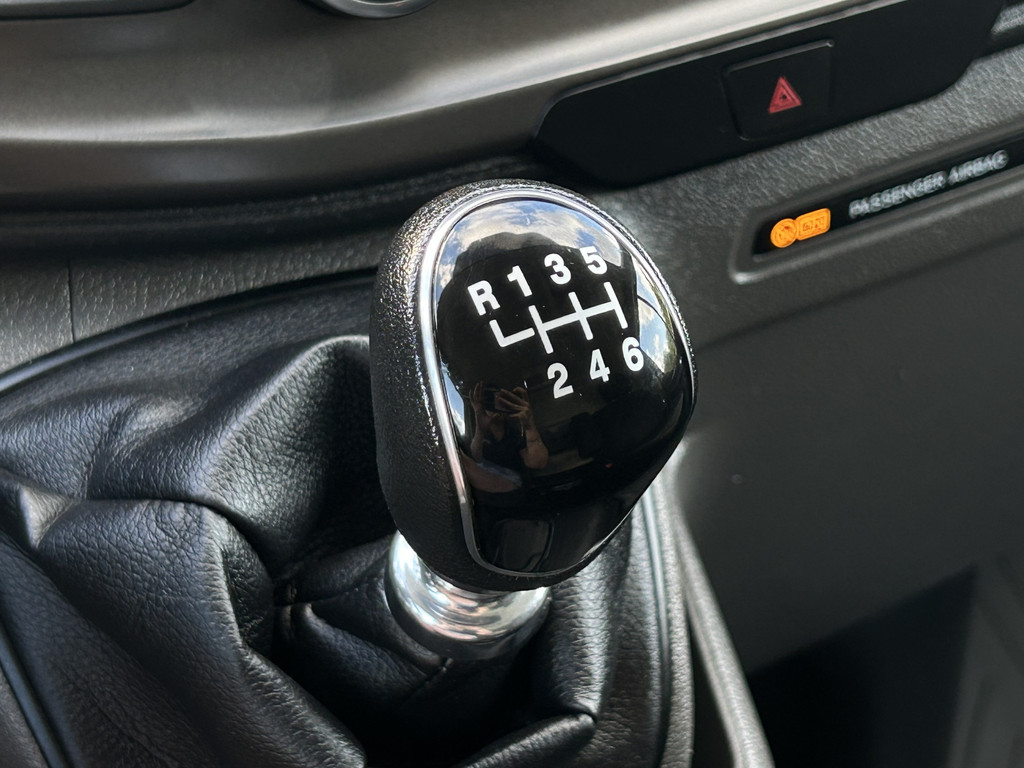 Ford Transit Custom 300 2.0 TDCI 105 PK / L1H1 / 1e EIG. / 80.552 KM !! / AIRCO / CRUISE / STOELVERWARMING / 2X SCHUIFDEUR / CAMERA / BLUETOOTH 17