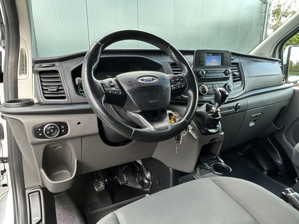 Ford Transit Custom 300 2.0 TDCI 105 PK / L1H1 / 1e EIG. / 80.552 KM !! / AIRCO / CRUISE / STOELVERWARMING / 2X SCHUIFDEUR / CAMERA / BLUETOOTH 7