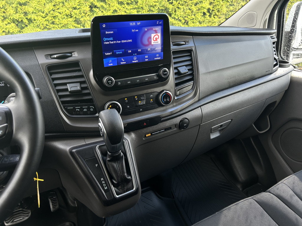 Ford Transit Custom 300 2.0 TDCI 130 PK AUTOMAAT / L2H1 / 1e EIG. / ADAPT CRUISE / AIRCO / CAMERA / NAVI / 3-ZITS 12