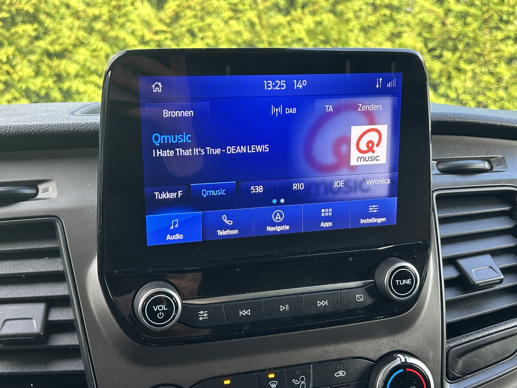 Ford Transit Custom 300 2.0 TDCI 130 PK AUTOMAAT / L2H1 / 1e EIG. / ADAPT CRUISE / AIRCO / CAMERA / NAVI / 3-ZITS 13