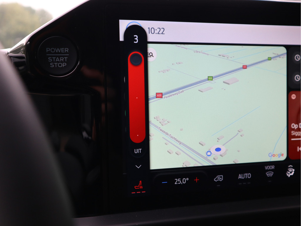 Ford Transit Custom 300 2.0 TDCI 136 pk L2 Lang - Limited - 2,5t kg Trekhaak 17