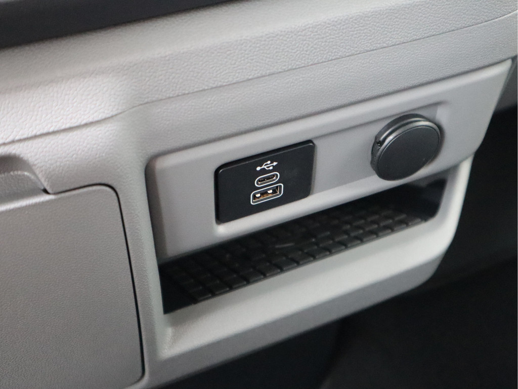 Ford Transit Custom 300 2.0 TDCI 136 pk L2 Lang - Limited - 2,5t kg Trekhaak 19