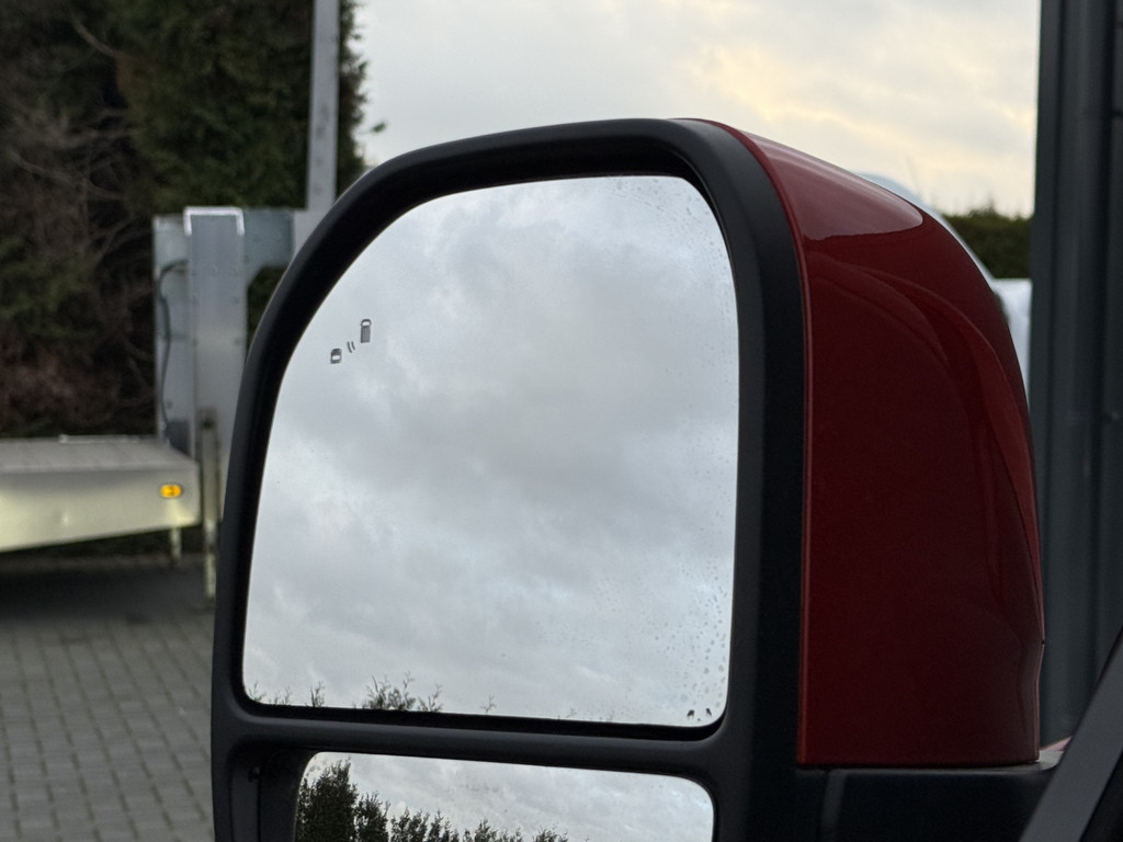 Ford Transit Custom 300 2.0 TDCI 150 PK / LIMITED / L1H1 / ADAPTIVE CRUISE / **FABRIEKSGARANTIE** /CAMERA / AIRCO / BLINDSPOT / LANE ASSIST / 3-ZITS 18