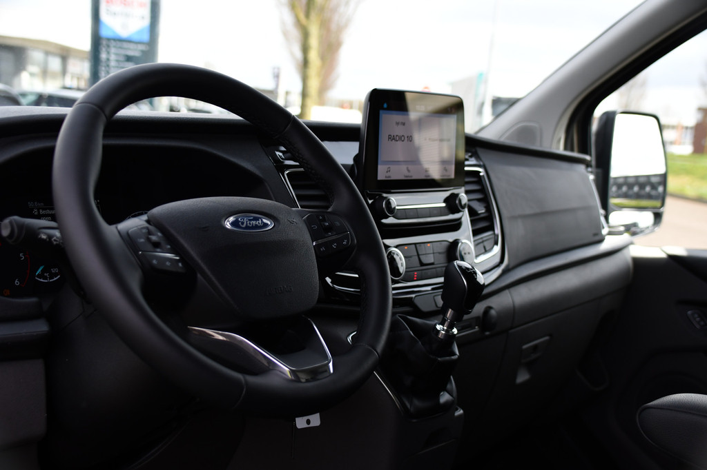 Ford Transit Custom 300 2.0 TDCI L1H1 Active Camera, Cruise, Carplay, Multimedia, LED, Stoelverwarming, 15