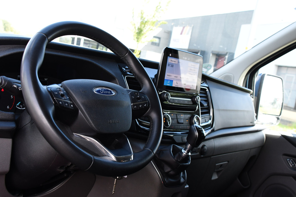 Ford Transit Custom 300 2.0 TDCI L1H1 DC Raptor Edition Camera, Cruise, Carplay, 130pk, Stoelverarming, Sport pakket, 2 x Schuifdeur, multimedia, Sensoren, Uniek! 14