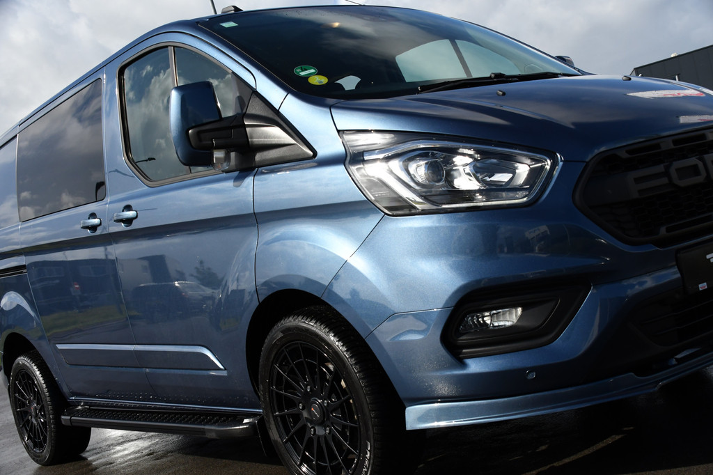 Ford Transit Custom 300 2.0 TDCI L1H1 DC Raptor Edition Camera, Cruise, Carplay, 130pk, Stoelverarming, Sport pakket, 2 x Schuifdeur, multimedia, Sensoren, Uniek! 20