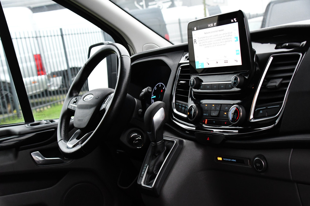 Ford Transit Custom 300 2.0 TDCI L1H1 Limited DC Raptor Edition Camera, Cruise, Carplay, 2 x Schuifdeur, LED, Stoelverwarming, 130pk, Automaat, Uniek! 19