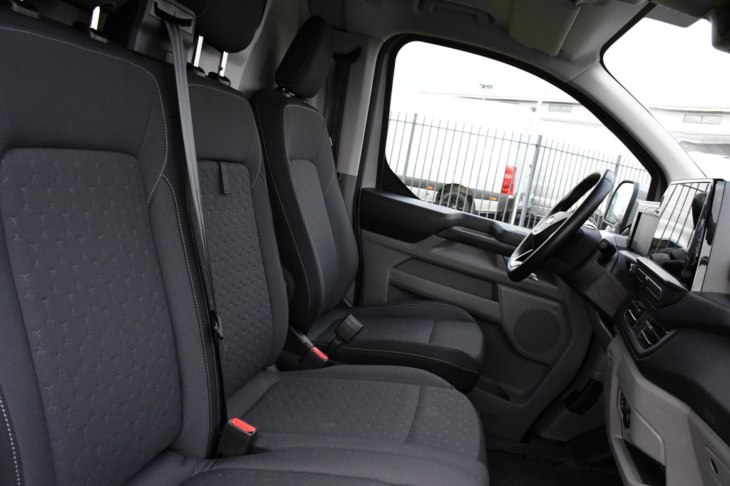 Ford Transit Custom 300 2.0 TDCI L1H1 Limited PB Edition Adaptieve Cruise, Camera, Carplay, 170pk, Stoelverwarming, LED, Automaat, Uniek! 21