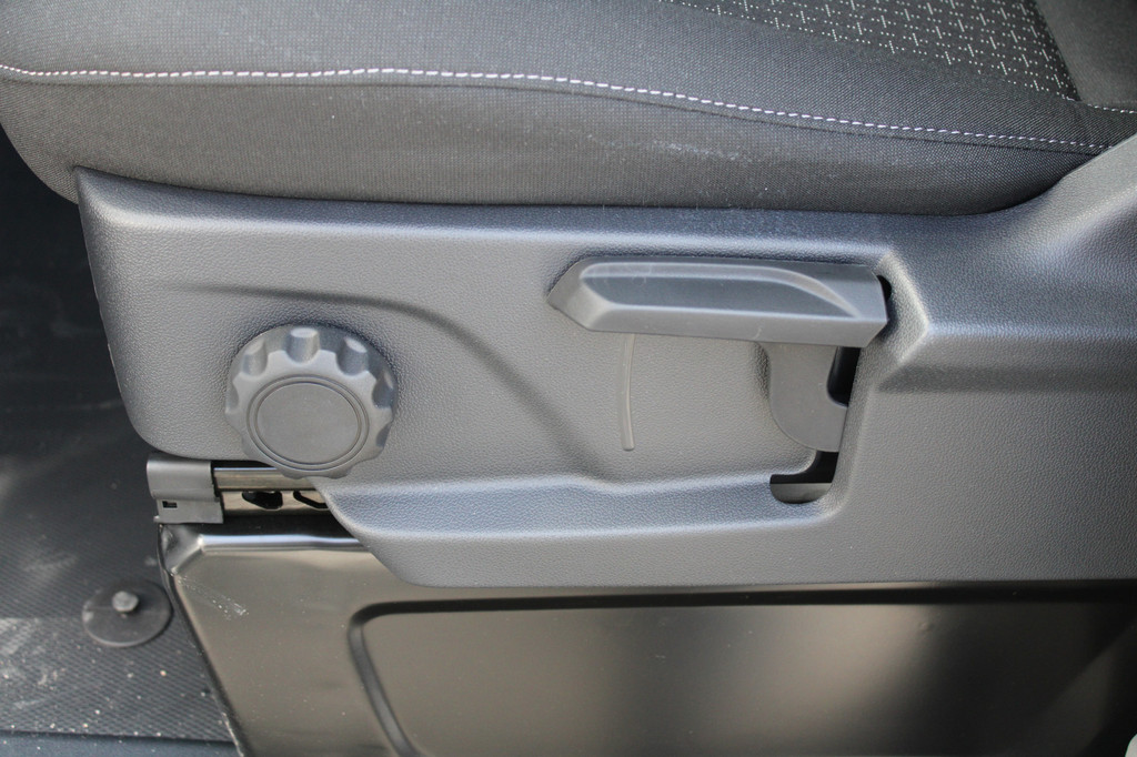 Ford Transit Custom 300 2.0 TDCI L1H1 Trend 136pk - Carplay - Android - Camera - LED - Stoelverwarming - 70l tank - Rijklaar 14