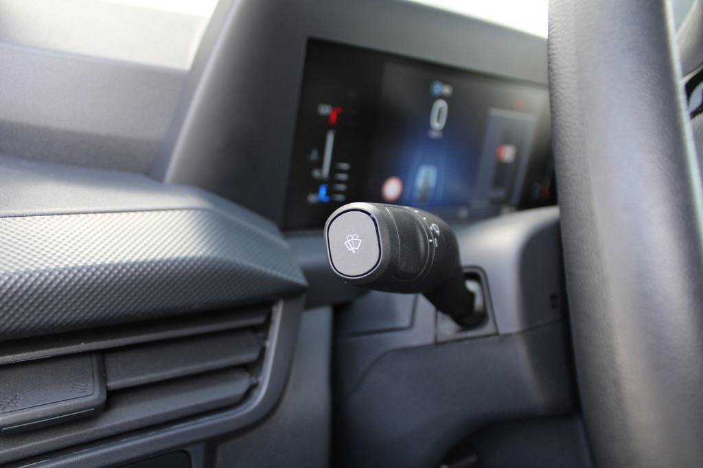 Ford Transit Custom 300 2.0 TDCI L1H1 Trend 136pk - Carplay - Android - Camera - LED - Stoelverwarming - 70l tank - Rijklaar 16