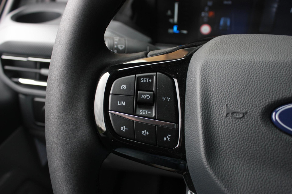 Ford Transit Custom 300 2.0 TDCI L2H1 AUTOMAAT 136PK JB- EDITION / FULL BLACK / APPLE CARPLAY / 3- ZITS / MY2024 / DIRECT RIJDEN 16