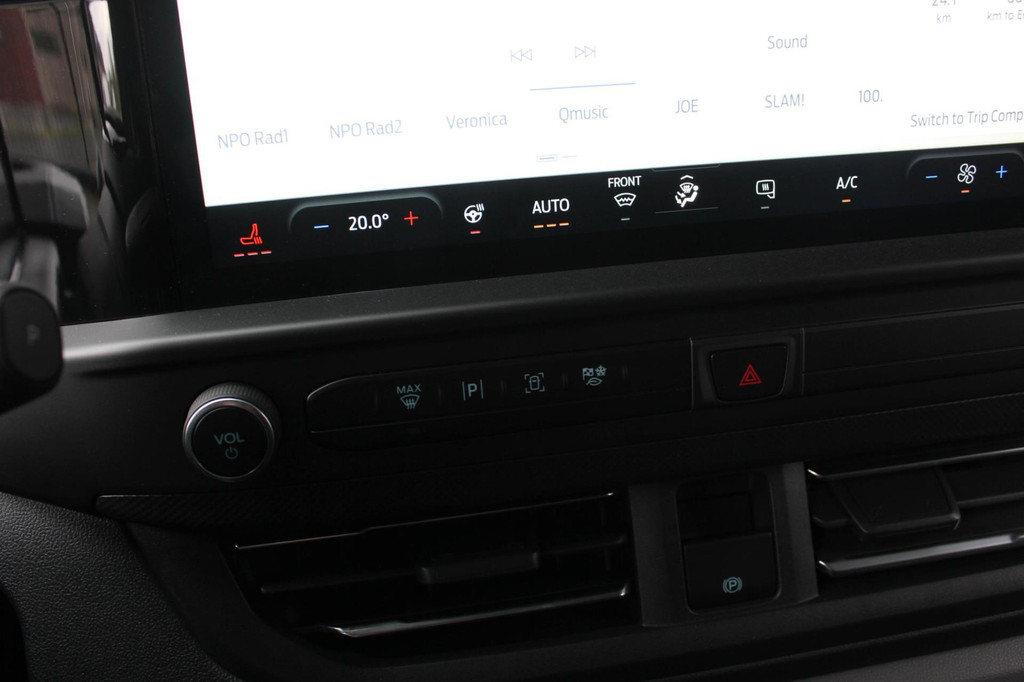 Ford Transit Custom 300 2.0 TDCI L2H1 AUTOMAAT 136PK JB- EDITION / FULL BLACK / APPLE CARPLAY / 3- ZITS / MY2024 / DIRECT RIJDEN 19