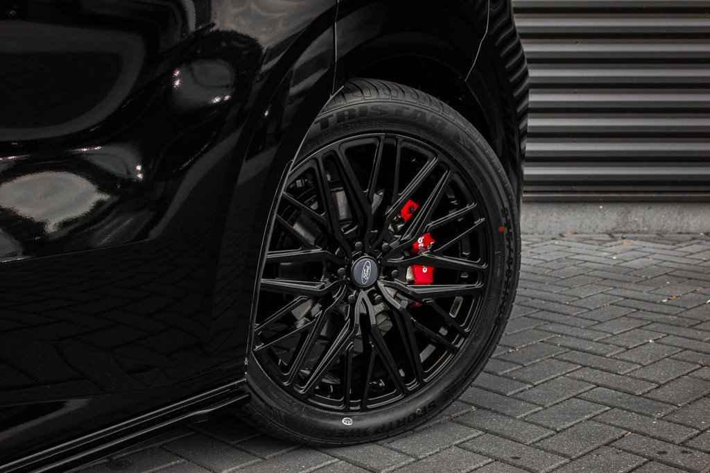 Ford Transit Custom 300 2.0 TDCI L2H1 AUTOMAAT 136PK JB- EDITION / FULL BLACK / APPLE CARPLAY / 3- ZITS / MY2024 / DIRECT RIJDEN 20