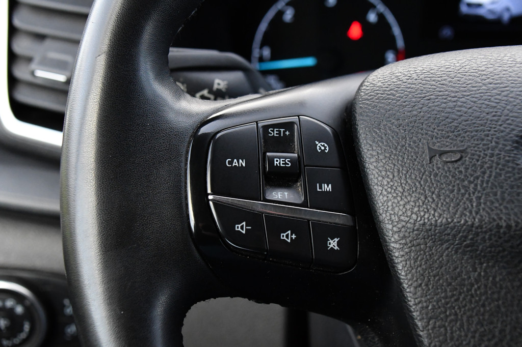 Ford Transit Custom 300 2.0 TDCI L2H1 Active Cruise, Camera, Carplay, LED, Stoelverwarming, 16