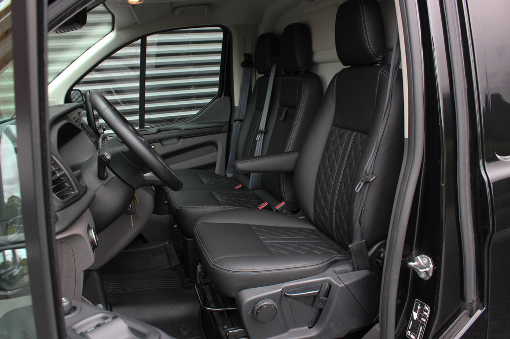 Ford Transit Custom 300 2.0 TDCI L2H1 JB-EDITION / 130PK AUTOMAAT / FULL BLACK / RAPTOR GRILL / SIDE-BARS / TREKHAAK /APPLECARPLAY 16
