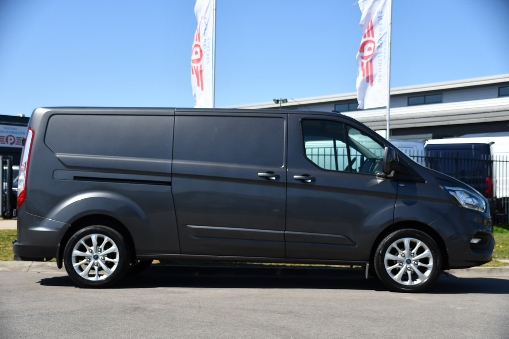 Ford Transit Custom 300 2.0 TDCI L2H1 Limited Camera, Cruise, Carplay, 2 x Schuifdeur, Trekhaak, 130pk, Stoelverwarming, Multimedia, Uniek! 10