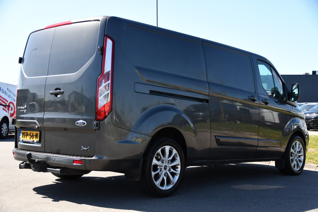 Ford Transit Custom 300 2.0 TDCI L2H1 Limited Camera, Cruise, Carplay, 2 x Schuifdeur, Trekhaak, 130pk, Stoelverwarming, Multimedia, Uniek! 6