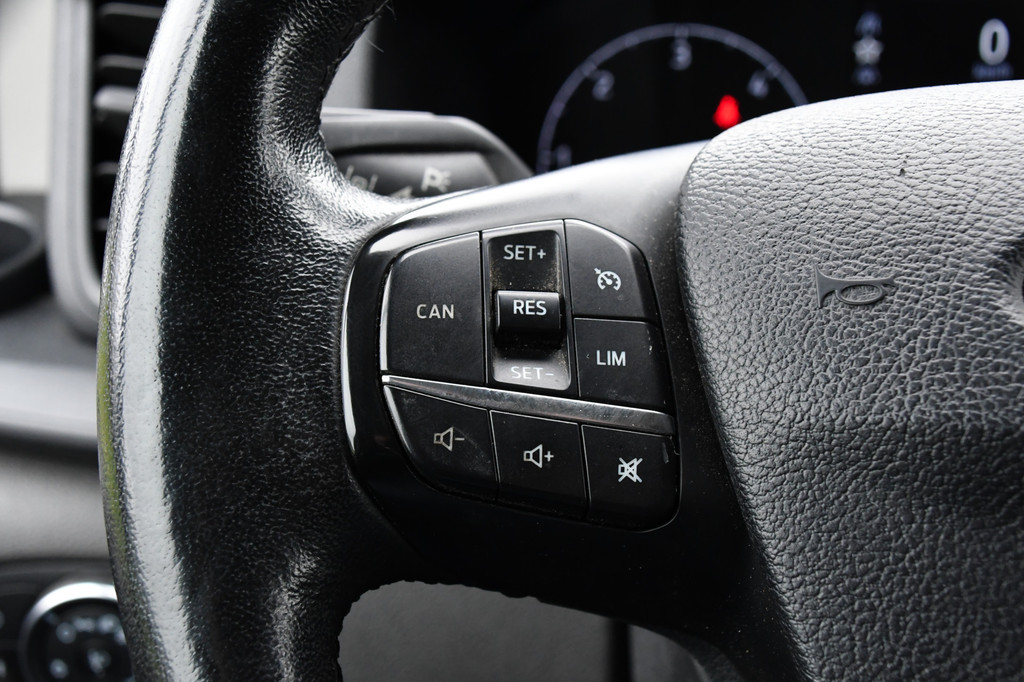 Ford Transit Custom 300 2.0 TDCI L2H1 PB Edition Camera, Cruise, Carplay, 130pk, NAVI, Trekhaak, Automaat, Multimedia, Uniek! 17