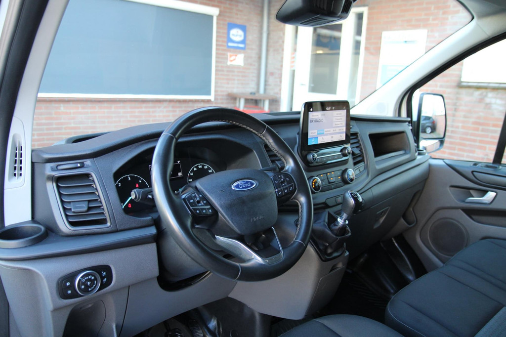 Ford Transit Custom 300 2.0 TDCI L2H1 Trend / Camera / Sync 3 / PDC / 3 zits 16