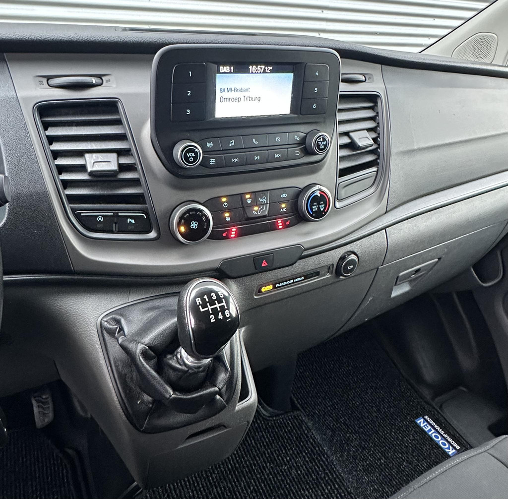 Ford Transit Custom 300 2.0 TDCI L2H1 Trend DC dubbele cabine Trekhaak|Camera|Airco 10