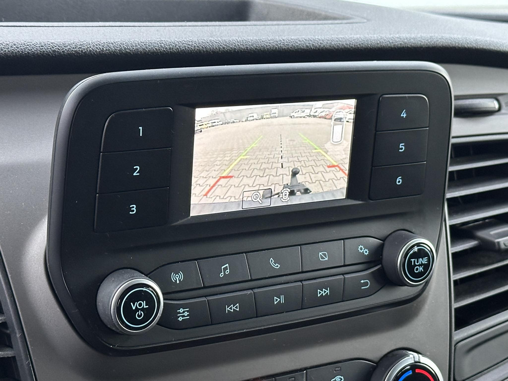 Ford Transit Custom 300 2.0 TDCI L2H1 Trend DC dubbele cabine Trekhaak|Camera|Airco 11