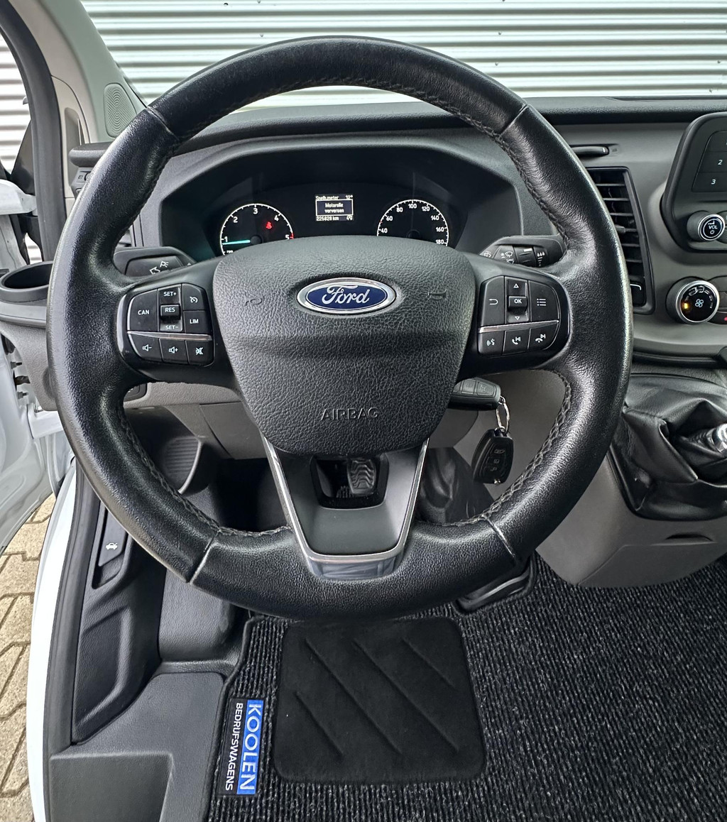 Ford Transit Custom 300 2.0 TDCI L2H1 Trend DC dubbele cabine Trekhaak|Camera|Airco 13