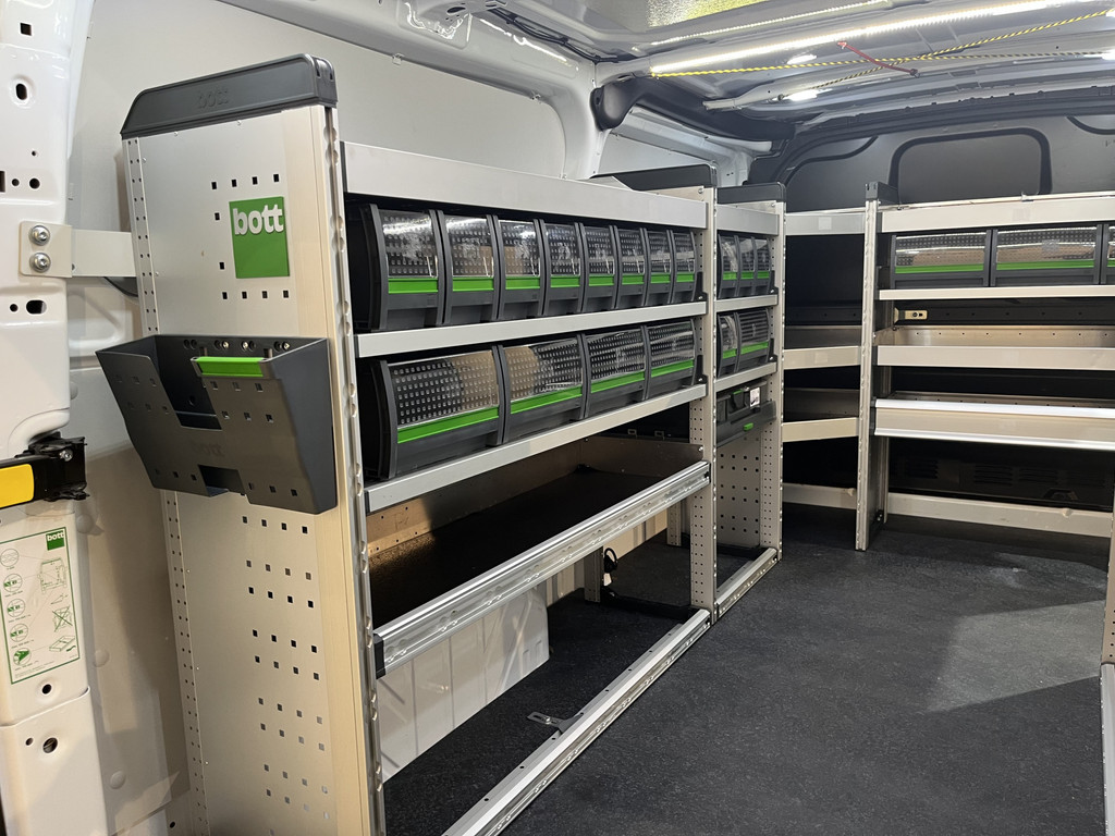 Ford Transit Custom 300 2.0 TDCI L2H1 Trend / Servicebus / Bott Inrichting / Euro 6 / Airco / CarPlay / Camera / Navigatie / 3-Zits 12