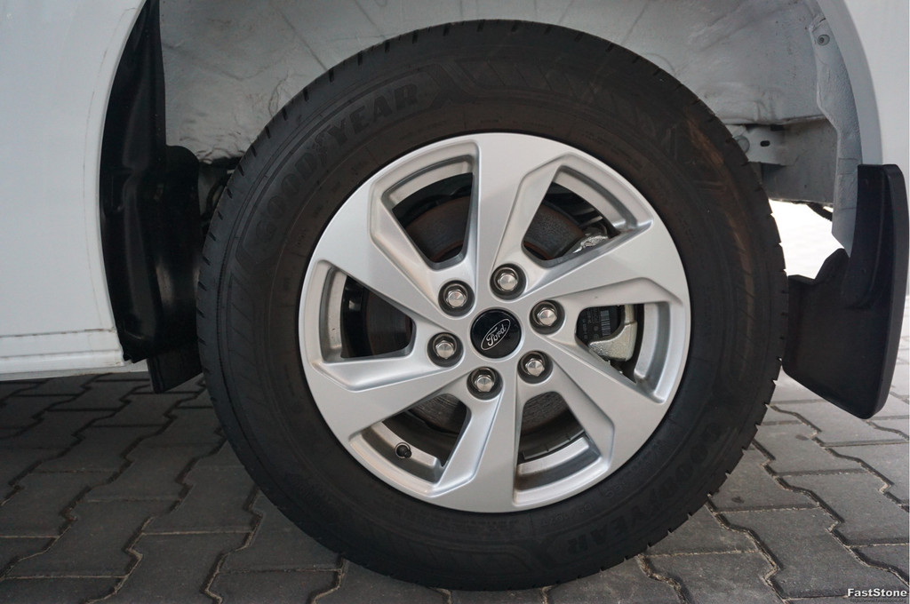 Ford Transit Custom 300L 136PK Limited AUT BPM VRIJ!! Navi, Cam, Adap. Cruise, 16 LM, Trekhaak!! NR. A52* 18