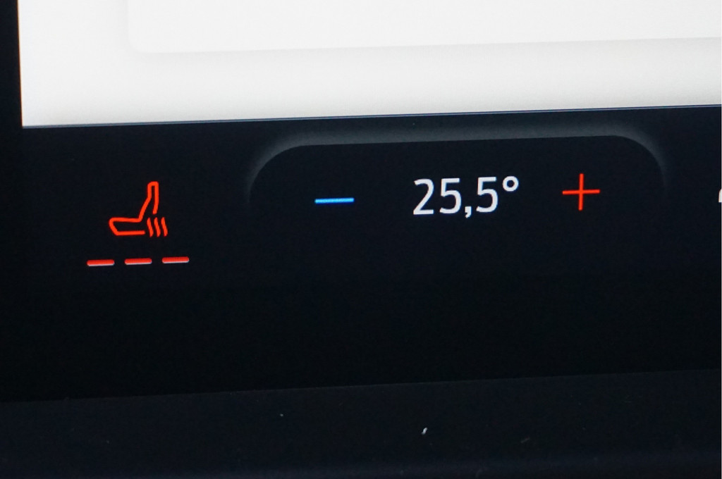 Ford Transit Custom 300L 136PK Limited AUT BPM VRIJ!! Navi, Cam, Adap. Cruise, 16 LM, Trekhaak!! NR. A71 13