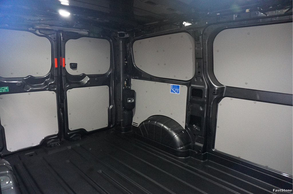 Ford Transit Custom 300S 150PK Limited BPM VRIJ!! Navi, Cam, Adap. Cruise, 17 LM, Trekhaak!! NR. A180 9