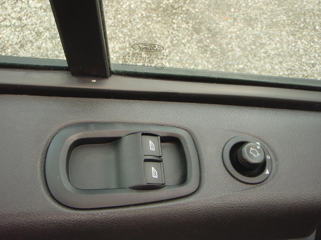 Ford Transit Custom 310 Trend 9 persoons personenbus bj 16 12