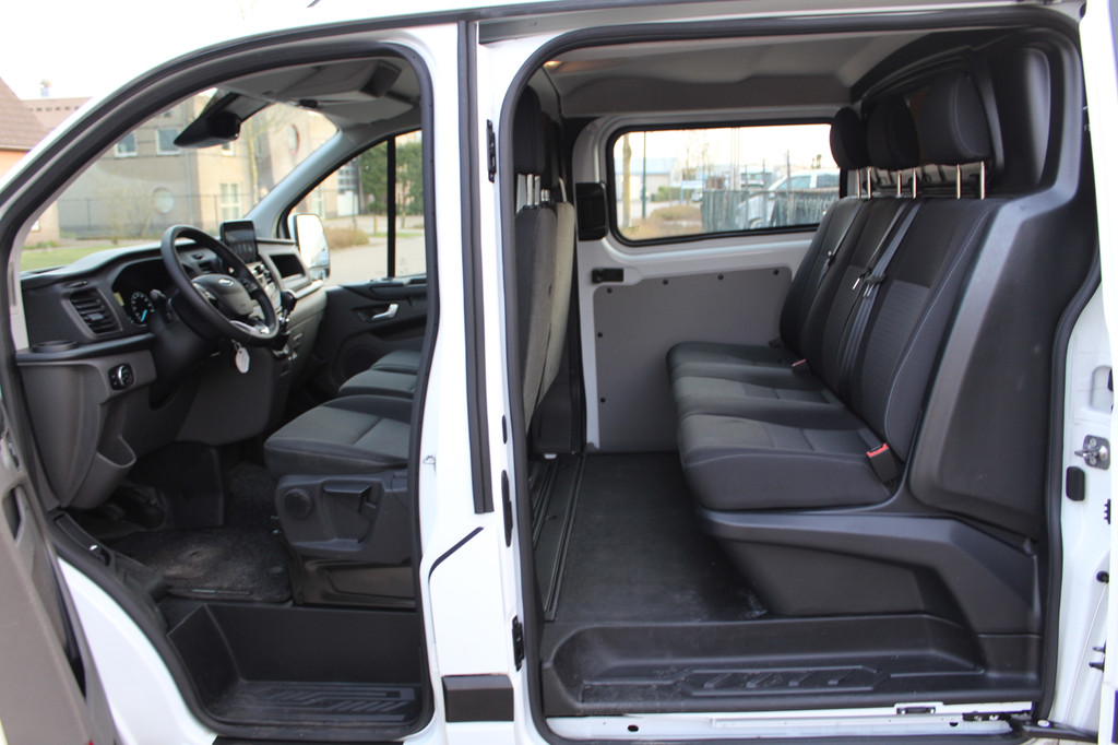 Ford Transit Custom 320 2.0 TDCI 130PK Euro6 L2H1 Trend DC Dubbele Cabine 6-persoons 8