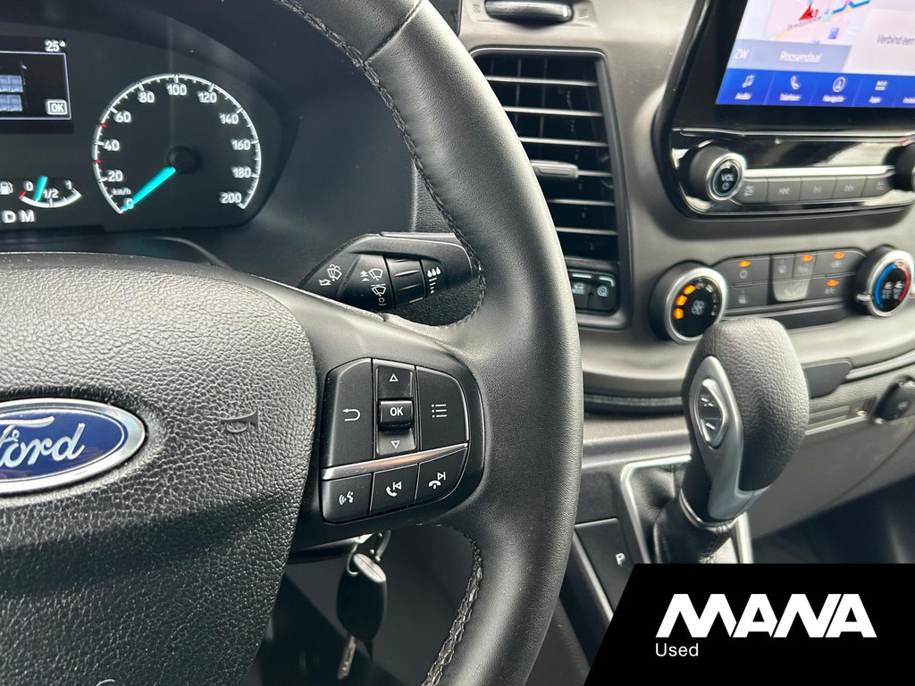 Ford Transit Custom 320 2.0TDCI 130PK L2H1 Automaat Trend DC Airco Trekhaak 6 Zits Cruise Carplay 14