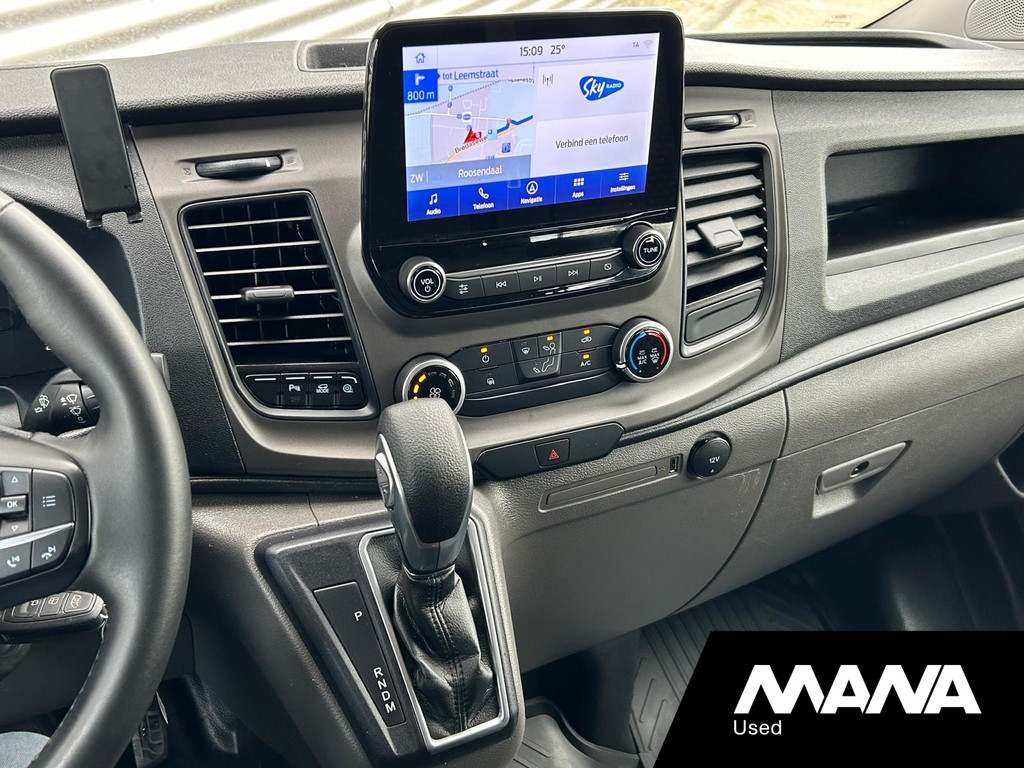 Ford Transit Custom 320 2.0TDCI 130PK L2H1 Automaat Trend DC Airco Trekhaak 6 Zits Cruise Carplay 18