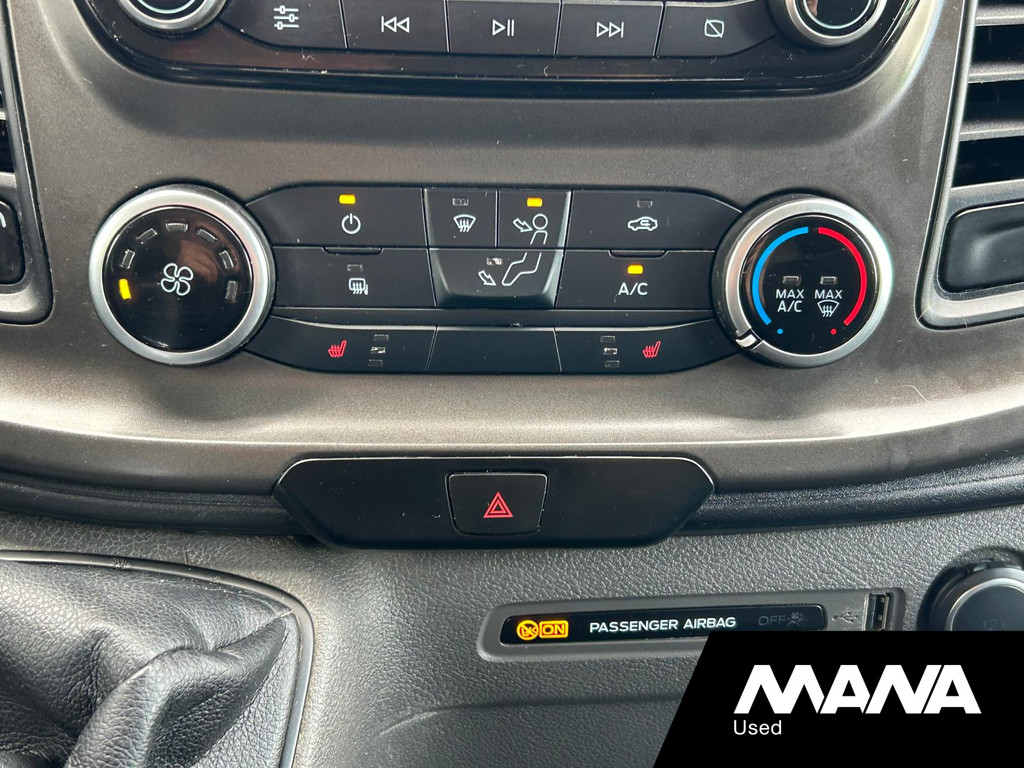 Ford Transit Custom 320 2.0TDCI 130PK L2H1 Trend Trekhaak Airco Navi Carplay 16