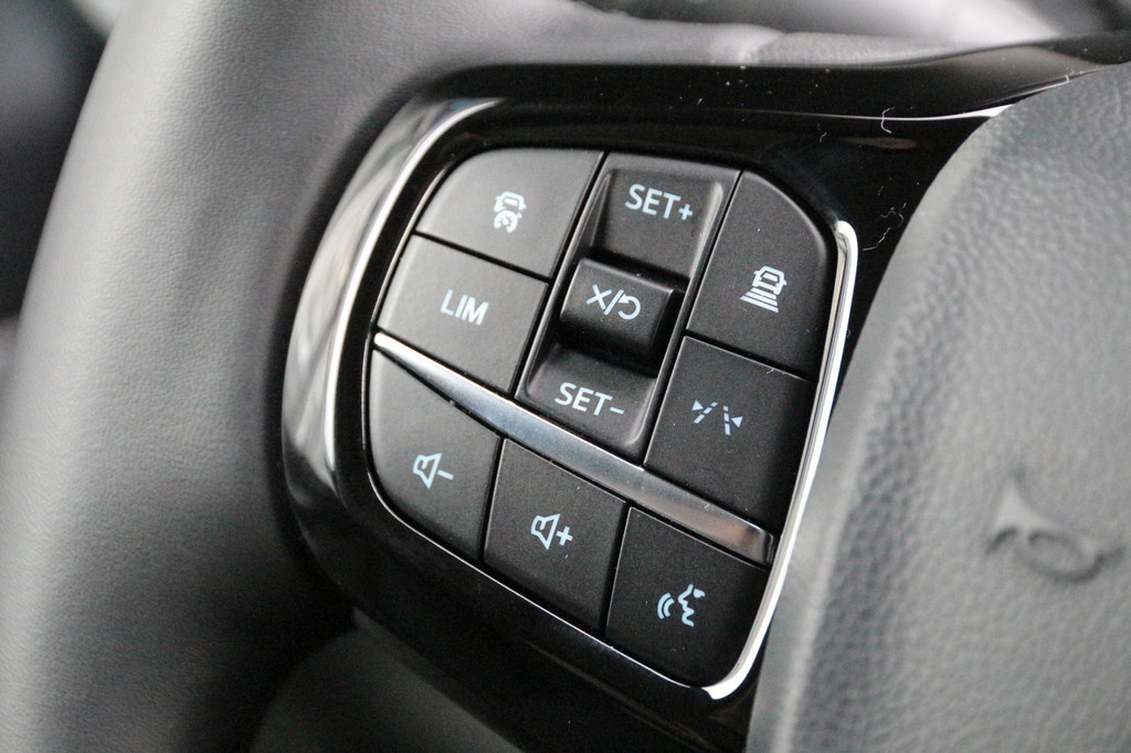 Ford Transit Custom 320 2.0 TDCI 136 | KAR-edition | L2H1 | LED | Camera | Navi | Clima.. 12