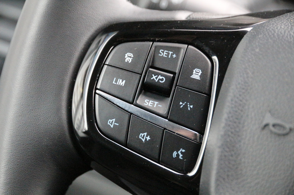 Ford Transit Custom 320 2.0 TDCI 136 | KAR-edition | L2H1 | LED | Camera | Navi | Clima.. 13