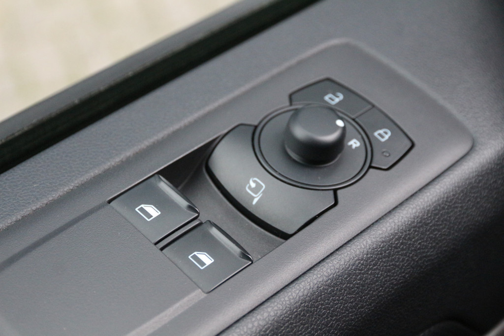 Ford Transit Custom 320 2.0 TDCI 136 | KAR-edition | L2H1 | LED | Camera | Navi | Clima.. 21