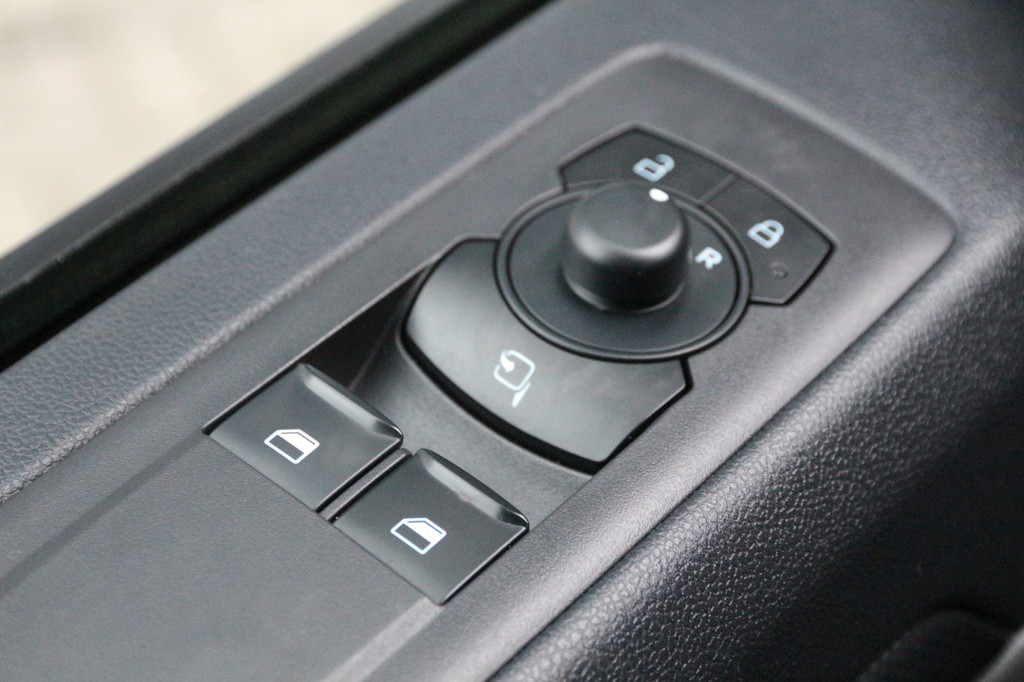 Ford Transit Custom 320 2.0 TDCI 136 | KAR-edition | LED | Camera | Navi | Clima.. 21