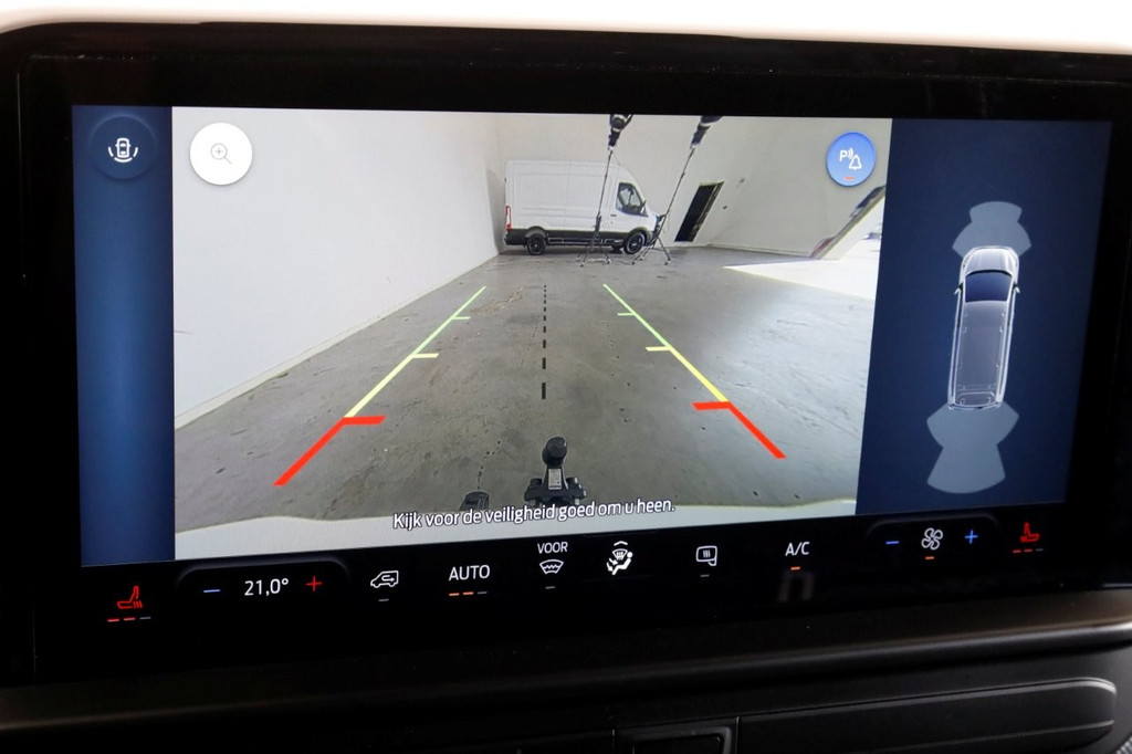 Ford Transit Custom 320 2.0 TDCI 136pk L2H1 Limited LED/Navi/Camera 06-2024 15