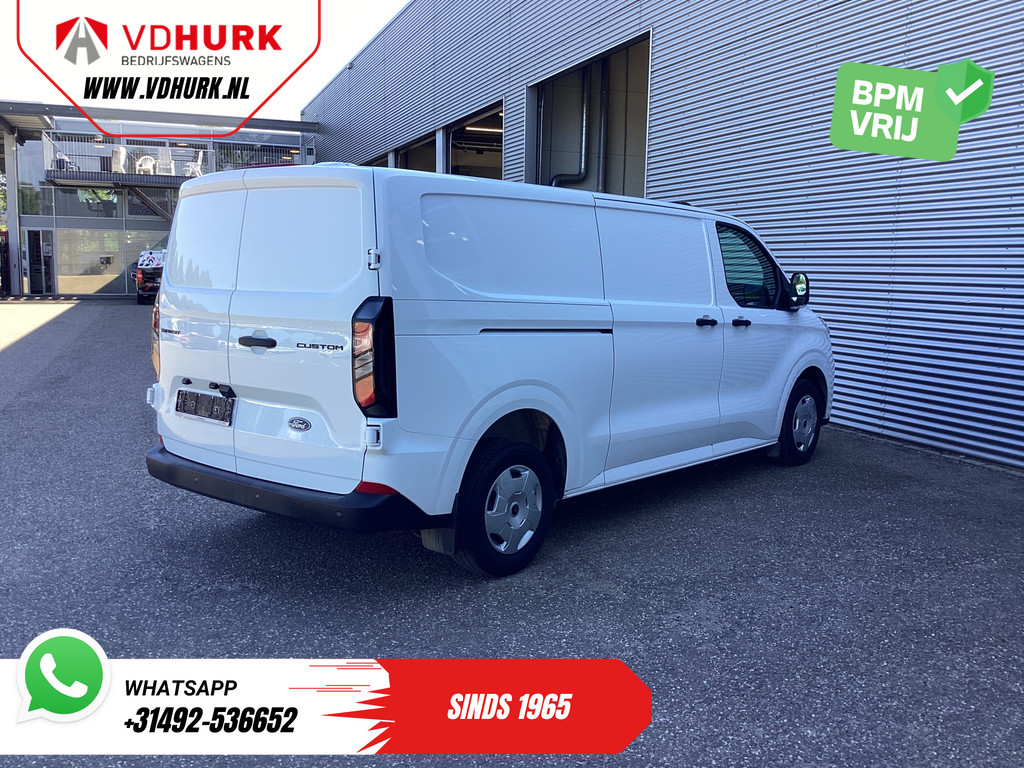 Ford Transit Custom 320 2.0 TDCI 136 pk L2 Trend BPM VRIJ! LED/ Standkachel/ Stoelverw/ 2.7t. Trekverm./ Carplay/ Camera/ Climate/ PDC/ Cruise 9