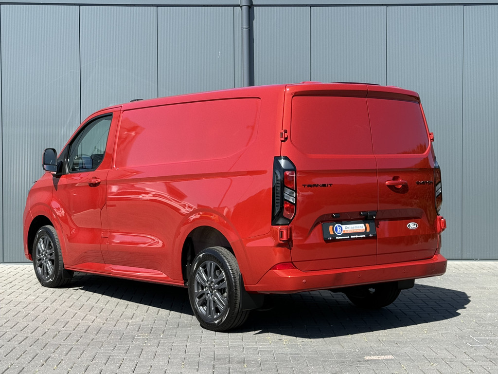 Ford Transit Custom 320 2.0 TDCI 150 PK / LIMITED / ***UNIEK 7.407 KM*** / L1H1 / ADAPTIVE CRUISE / CAMERA / AIRCO / BLINDSPOT / LANE ASSIST / 3-ZITS 5