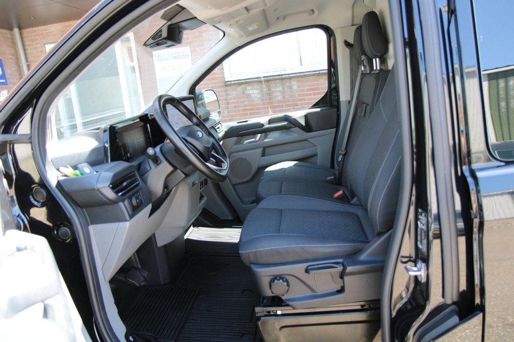 Ford Transit Custom 320 2.0 TDCI 170PK automaat L2H1 Limited / Trekhaak / App Connect / 3