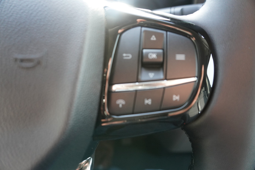 Ford Transit Custom 320 2.0 TDCI 170pk L2H1 Limited Schuifdeur L+R Automaat Nr. V126 | Airco | Adap. Cruise | Camera | Navi | Blis 14